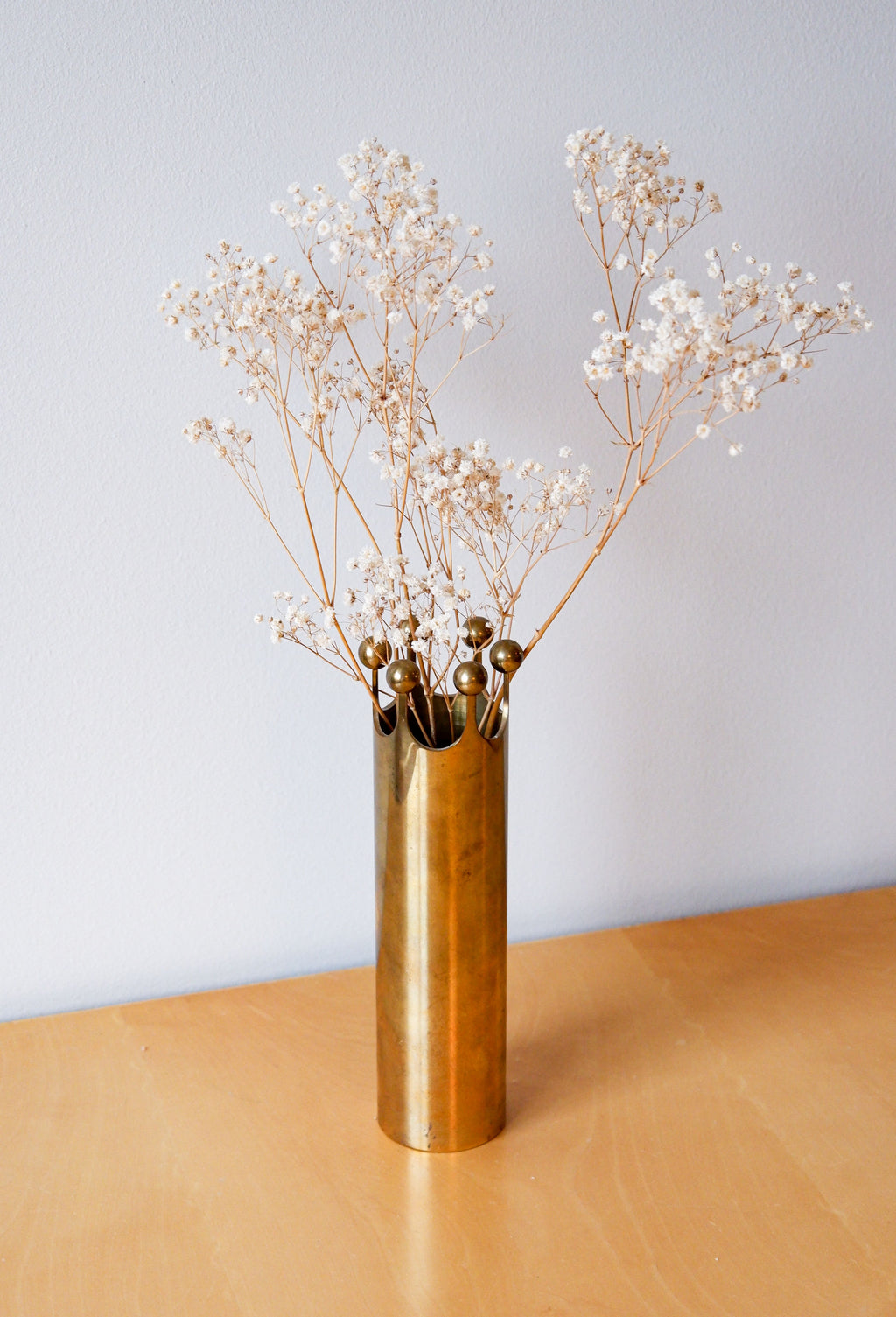 Pierre Forssell crown brass vase, circa 1980, Skultuna.