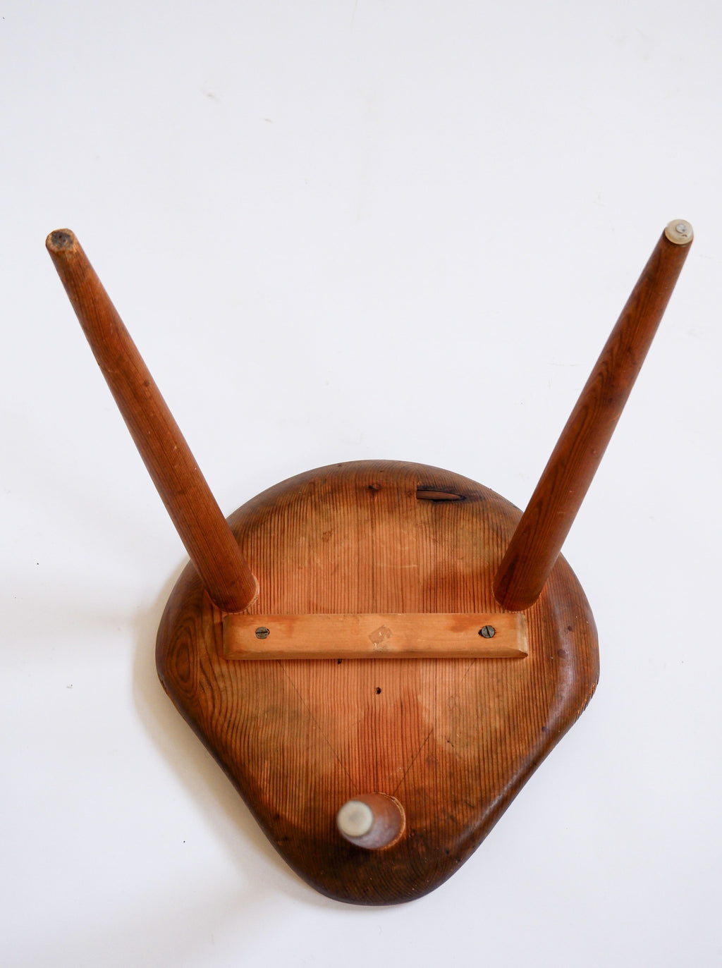 Norweigian pine stool for Norsk Husflid, 1950.