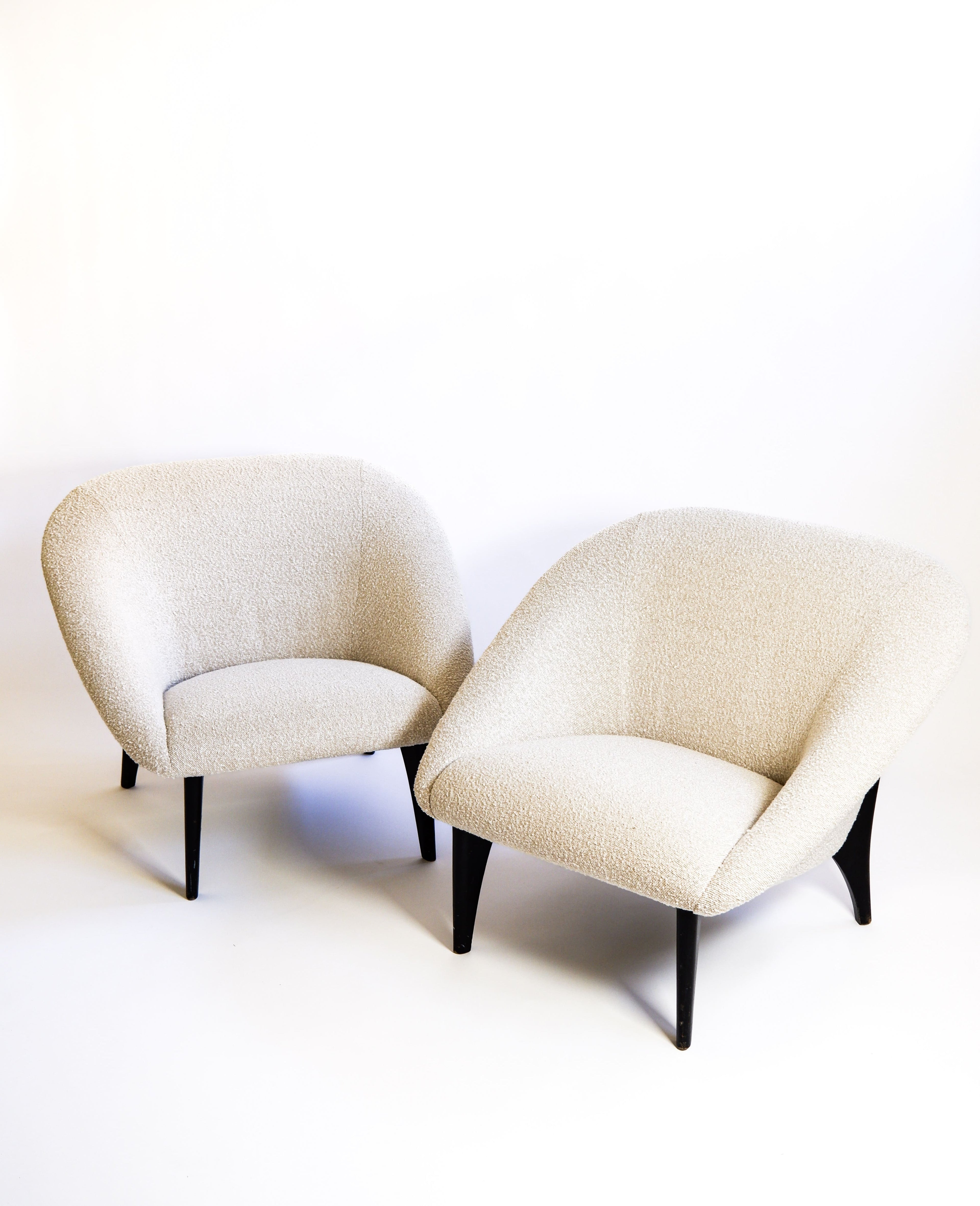 Arne Norell for Westbergs Möbler AB, Pair of "Lido" armchair.