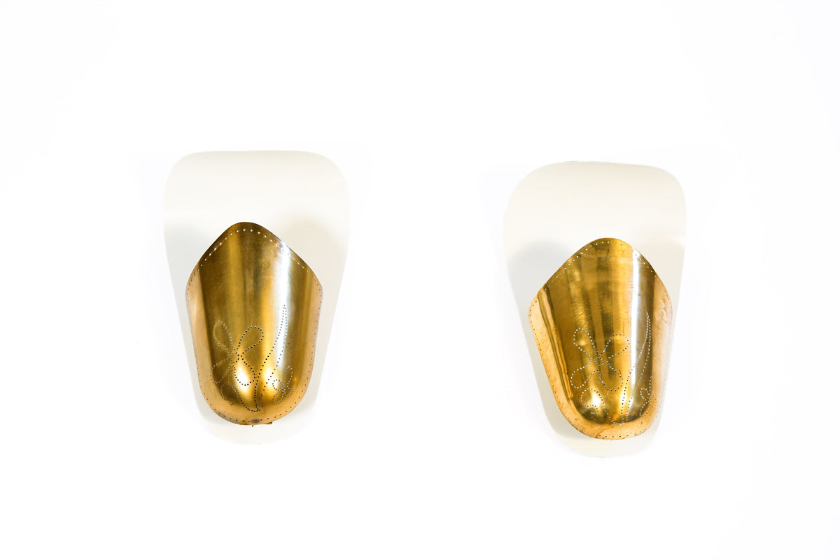 Harald Notini, pair of wall lamps model "8596" for Arvid Böhlmarks Lampfabrik, circa 1950.