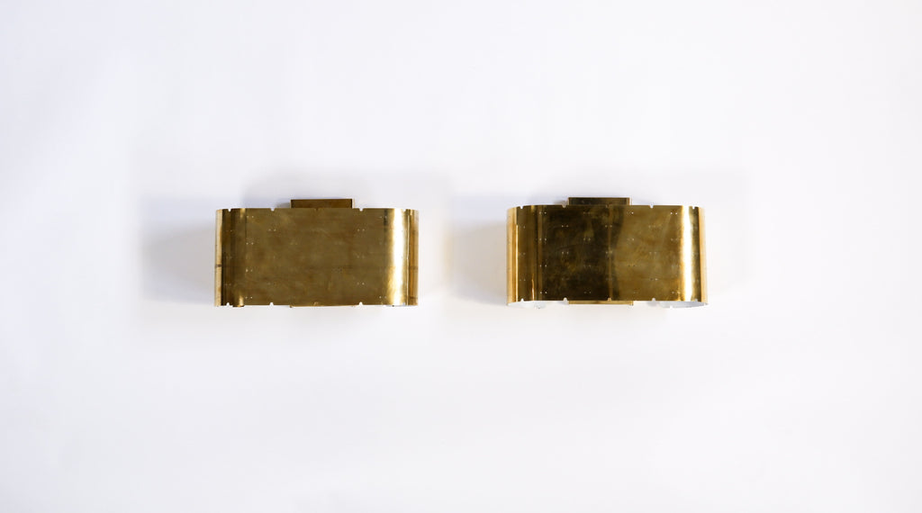 Paavo Tynell, Pair of wall lamps model 9460 for Idman circa 1940.