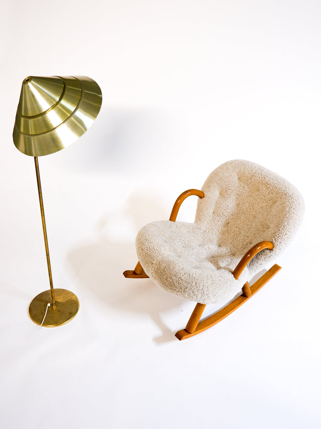Vintage "Clam” rocking chair attributed to Arnold Madsen for Madsen & Schubell, Denmark 1944