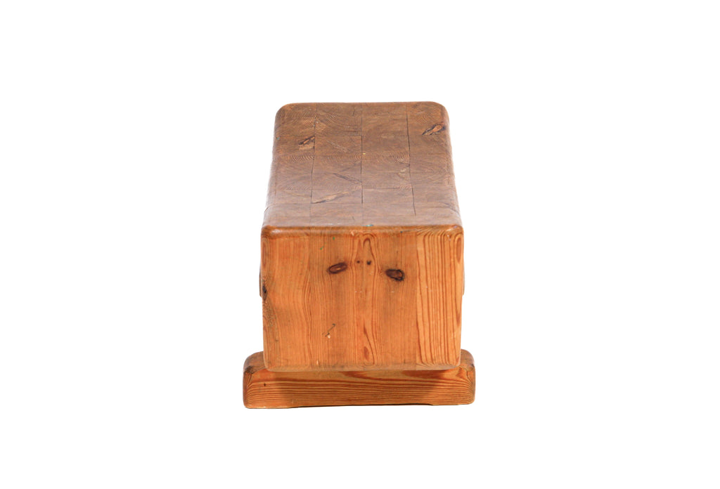 Swedish modern stool in solide pin, circa 1950.
