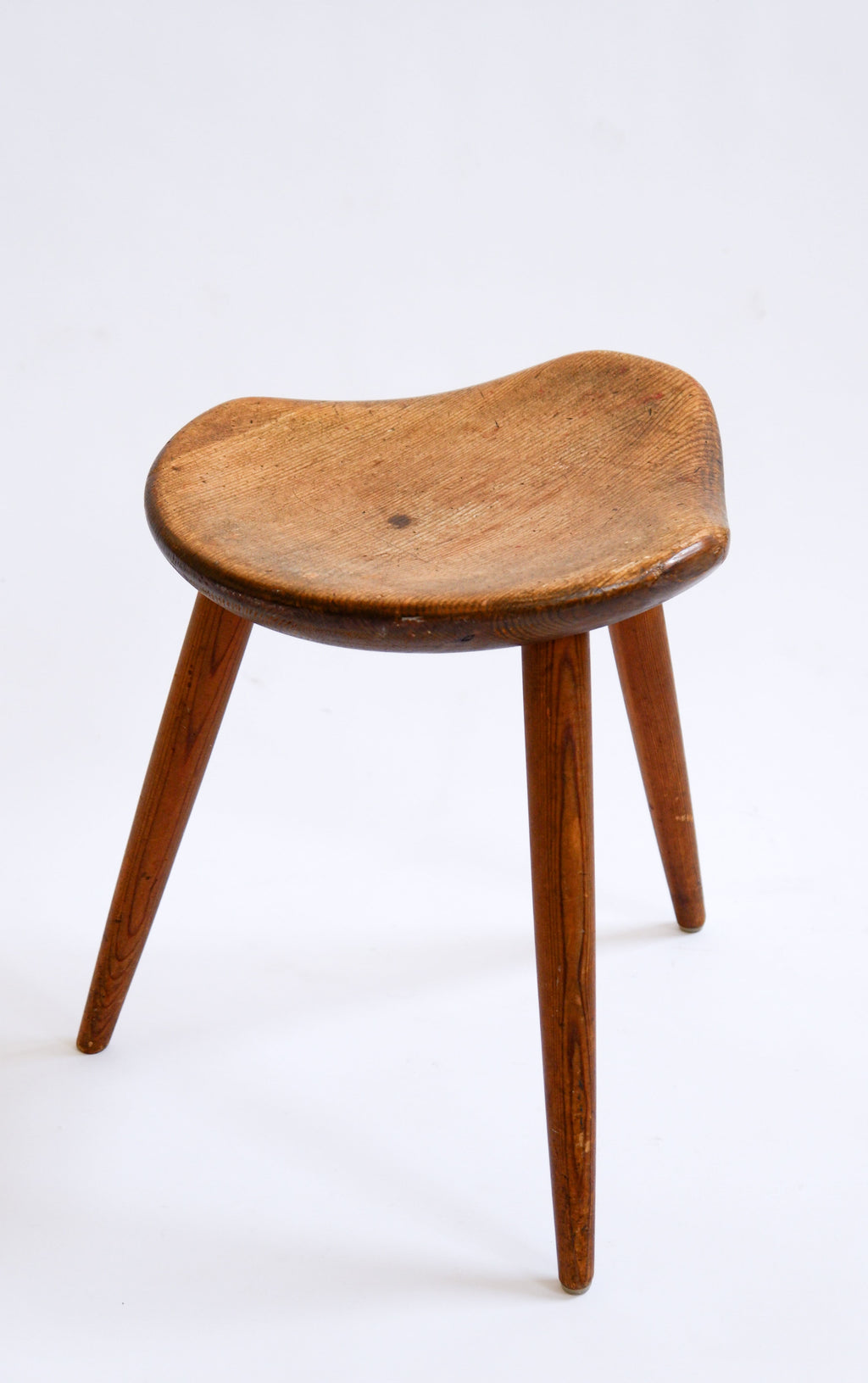 Norweigian pine stool for Norsk Husflid, 1950.