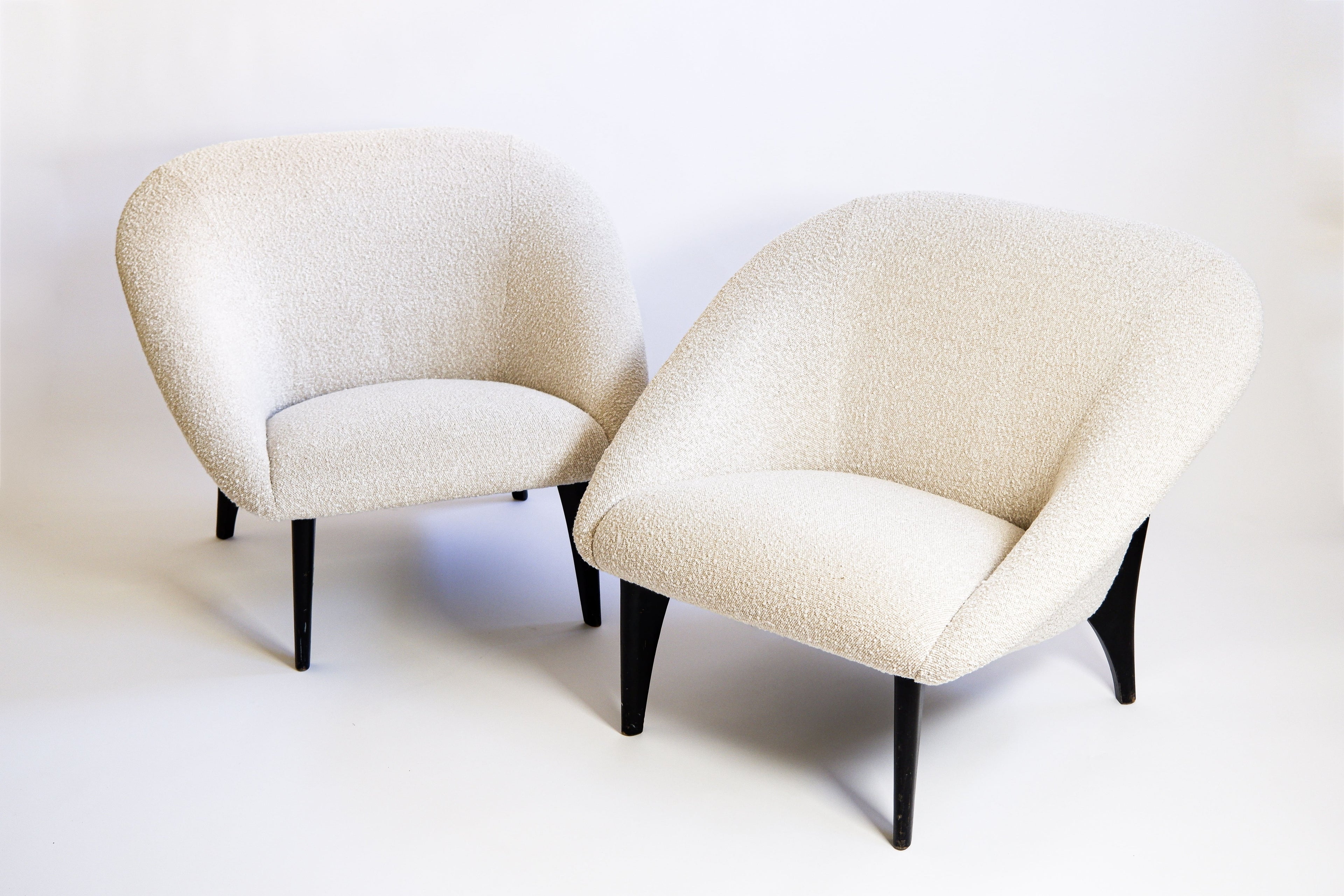 Arne Norell for Westbergs Möbler AB, Pair of "Lido" armchair.