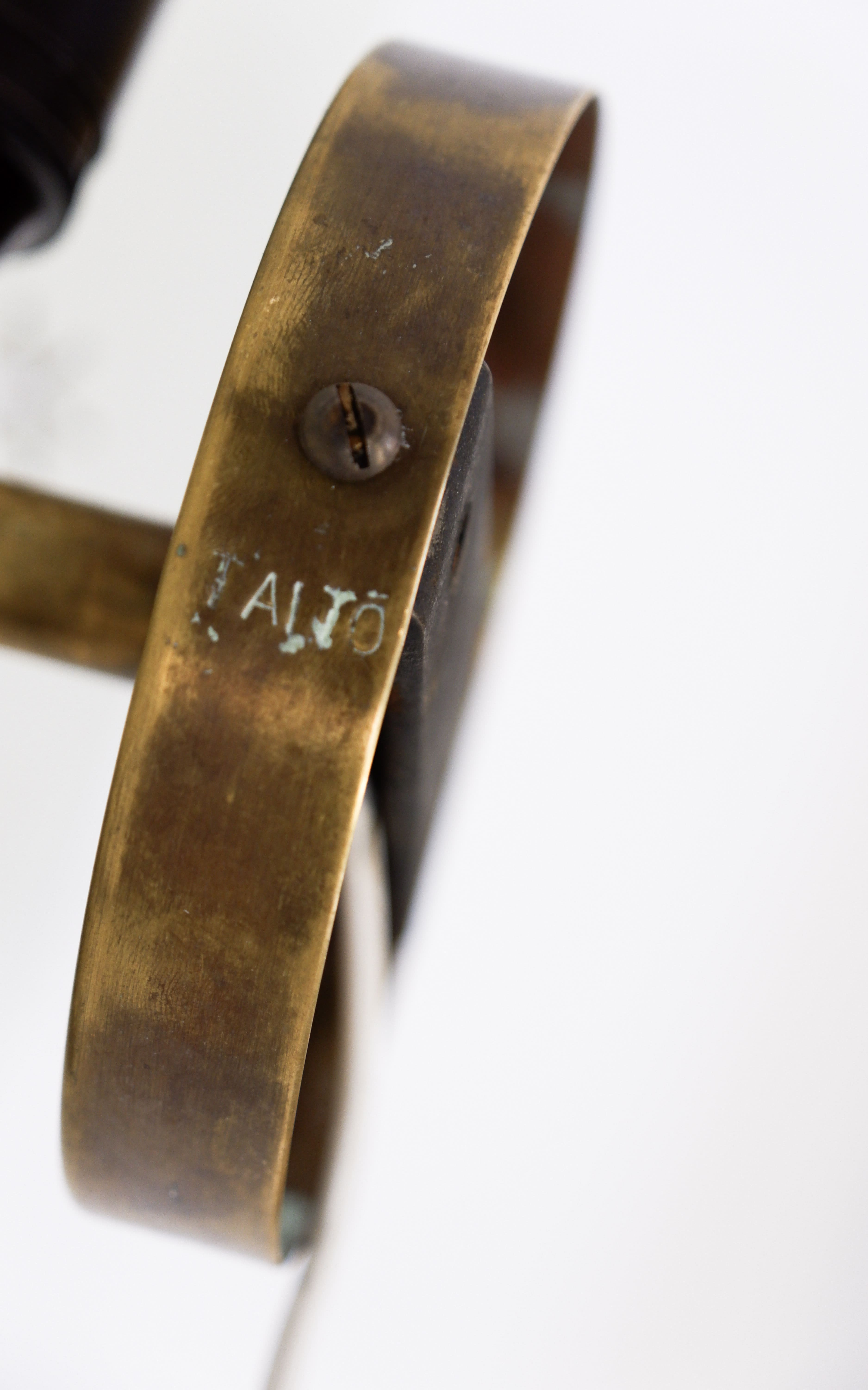 Paavo Tynell, Pair of wall lamp model 10330 for Taito, circa 1950.
