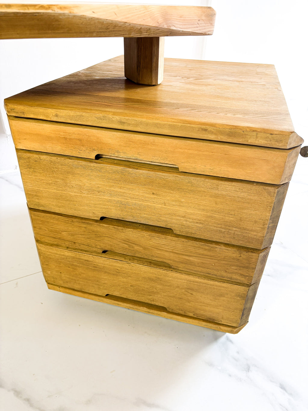Pierre Chapo, vintage desk model B40 in solid elm, circa 1980.