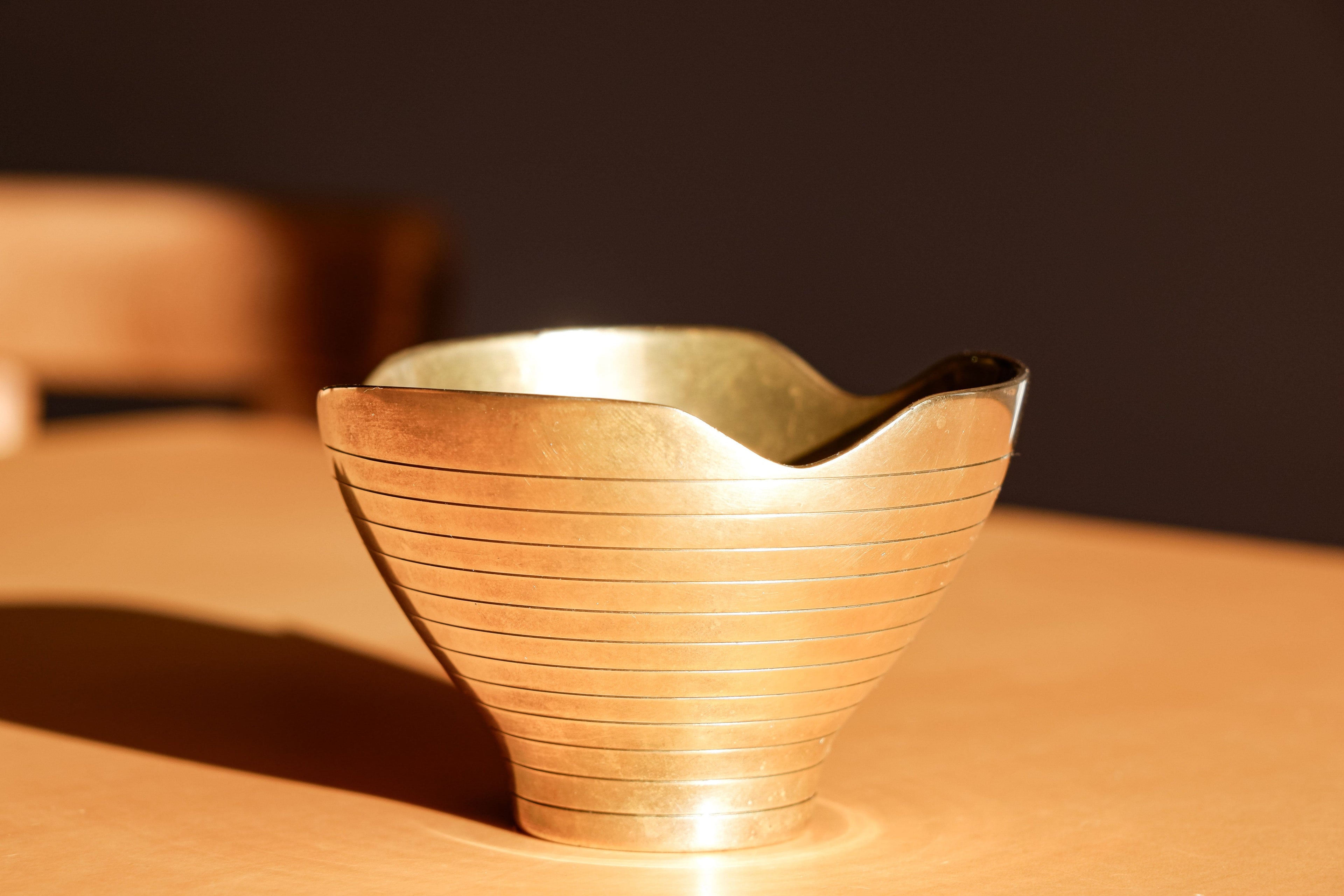 Paavo Tynell brass bowl made by TAITO, 1940.