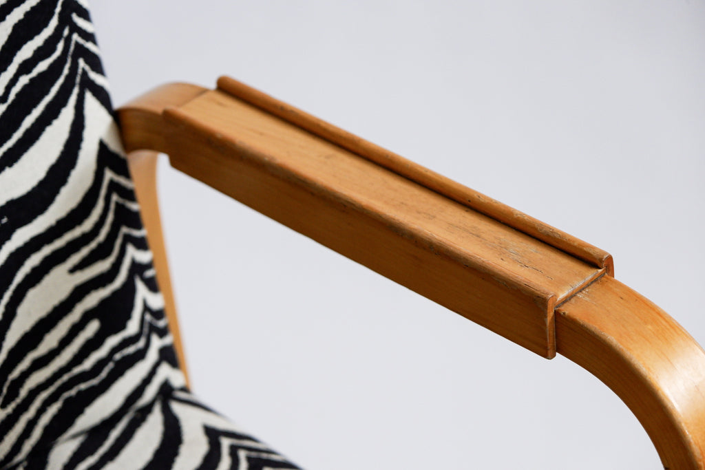 Alvar Aalto, rare variation of the model 46 for Artek, circa 1960.
