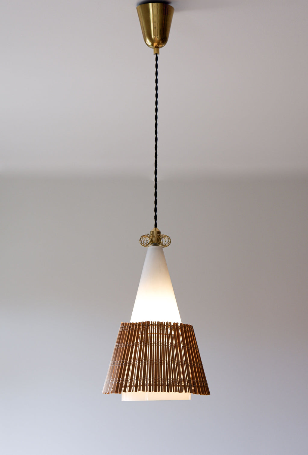 Paavo Tynell model 1082 for Idman.