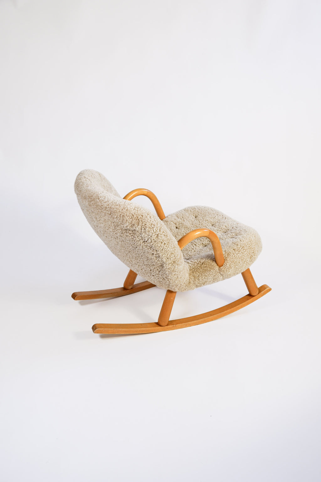 Clam chair, attributed to Arnold Madsen, circa 1940, Danemark.