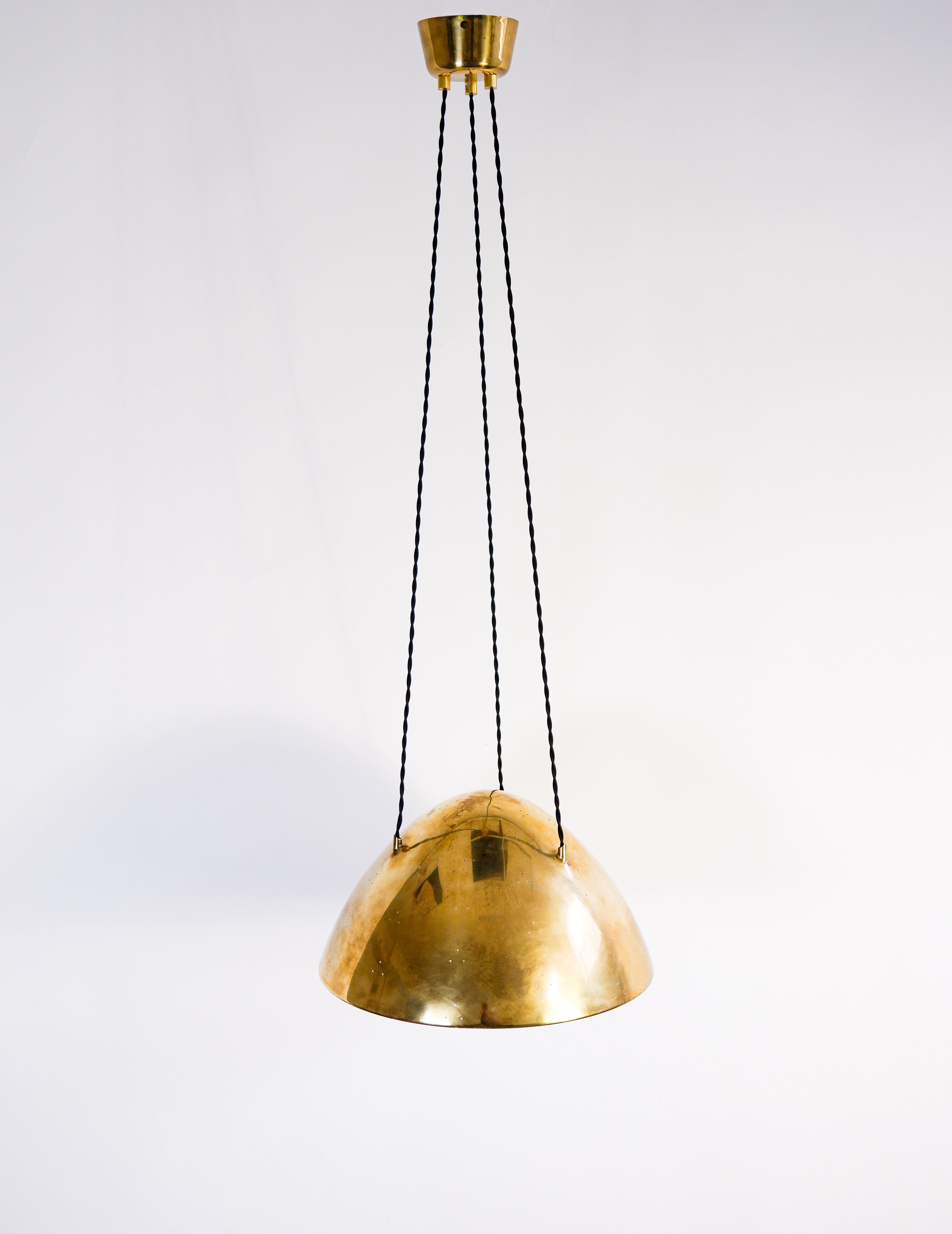 Paavo Tynell ceiling lamp model 1959 for Taito. Circa 1950.