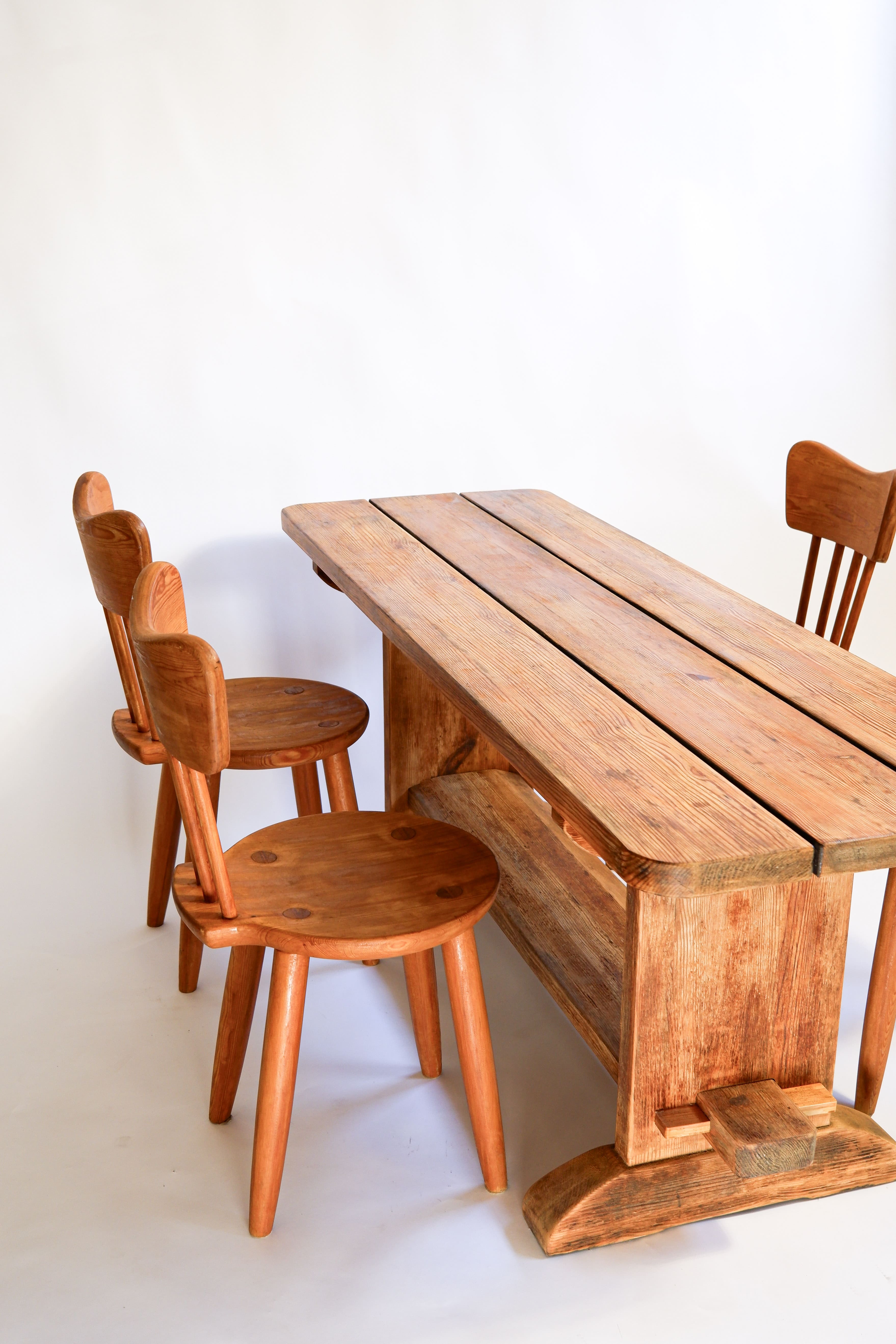 Axel Einar Hjorth dinning table model "Skoga" circa 1932