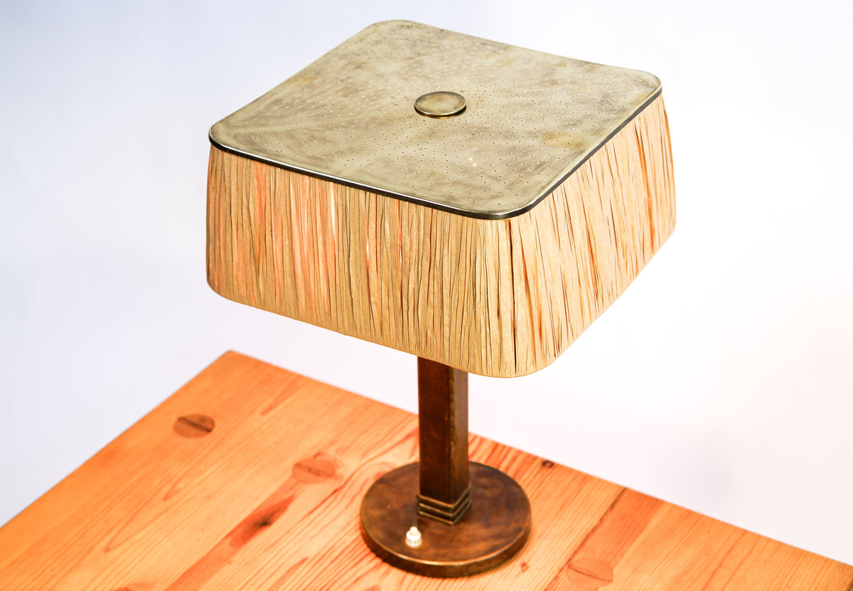 Paavo tynell table lamp model 5066 for Taito
