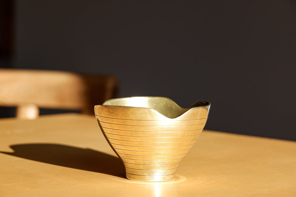 Paavo Tynell brass bowl made by TAITO, 1940.