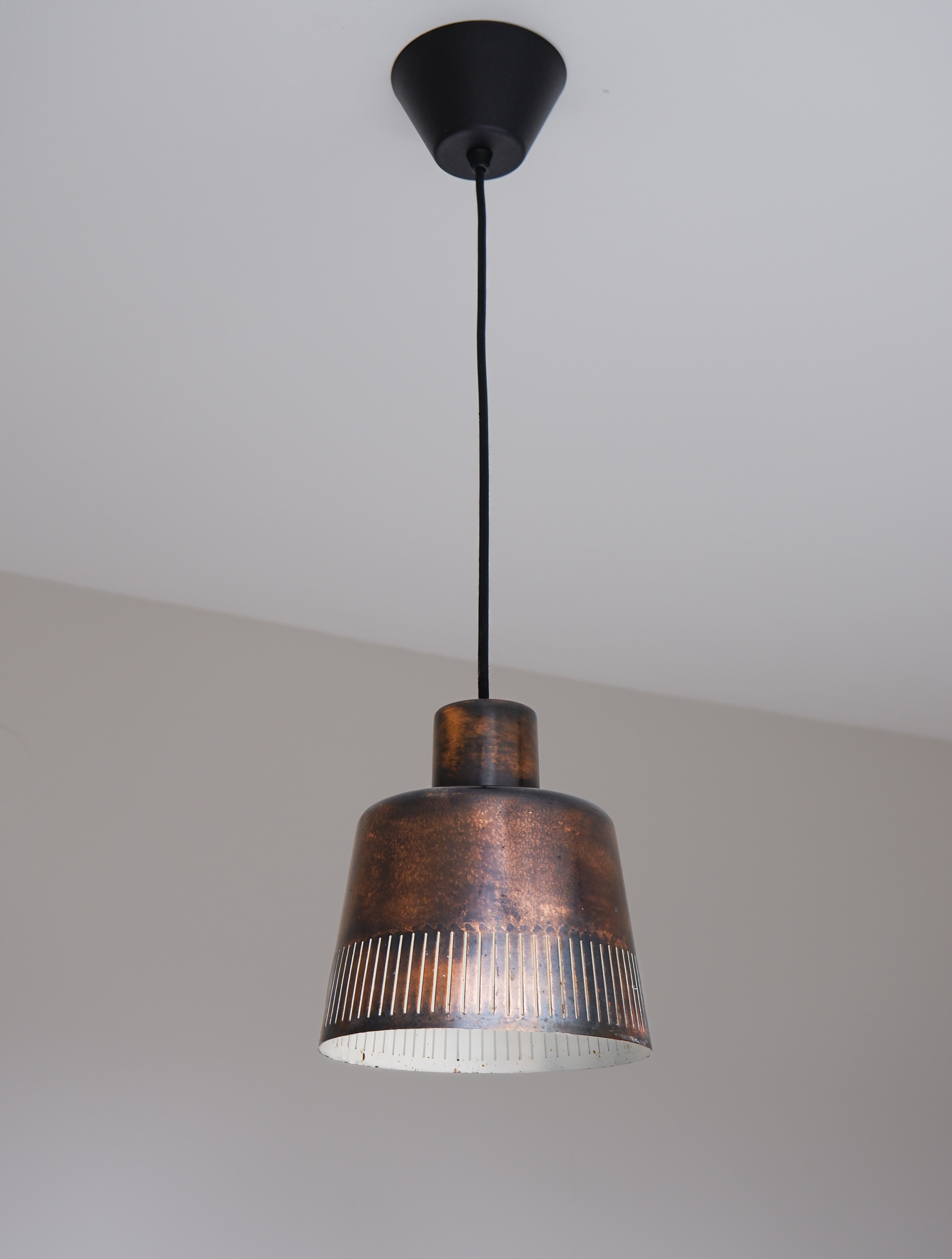 Hans Bergström, pendant copper light edited by Atelje Lyktan.
