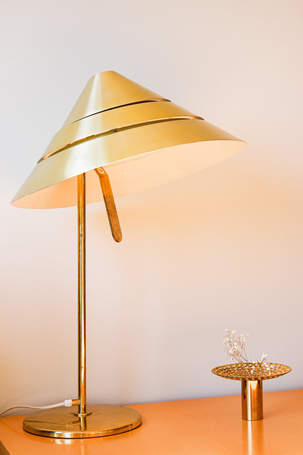 Hans Agne Jakobsson important table lamp model Tropicana.