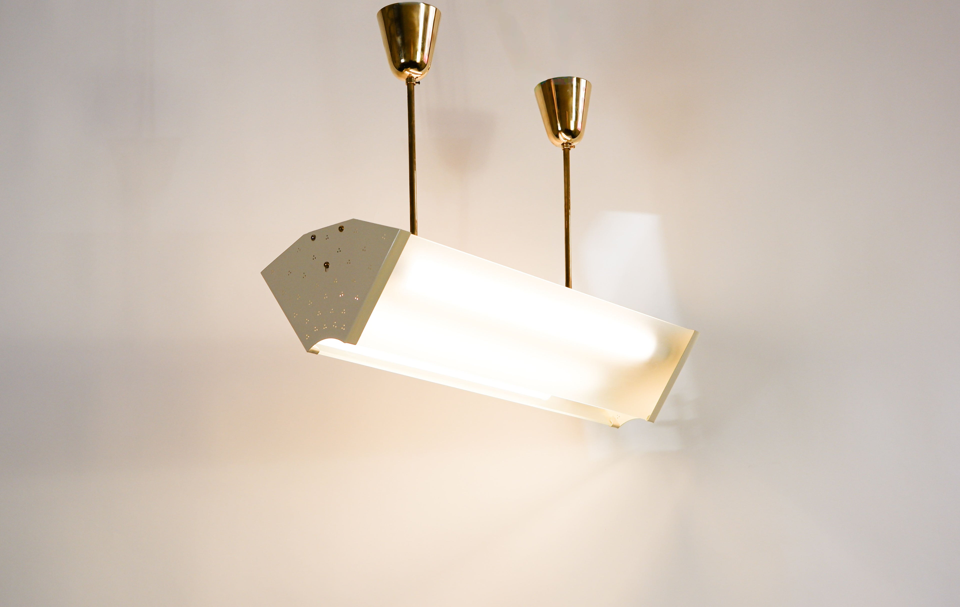 Paavo Tynell industrial pendant for Idman circa 1960.