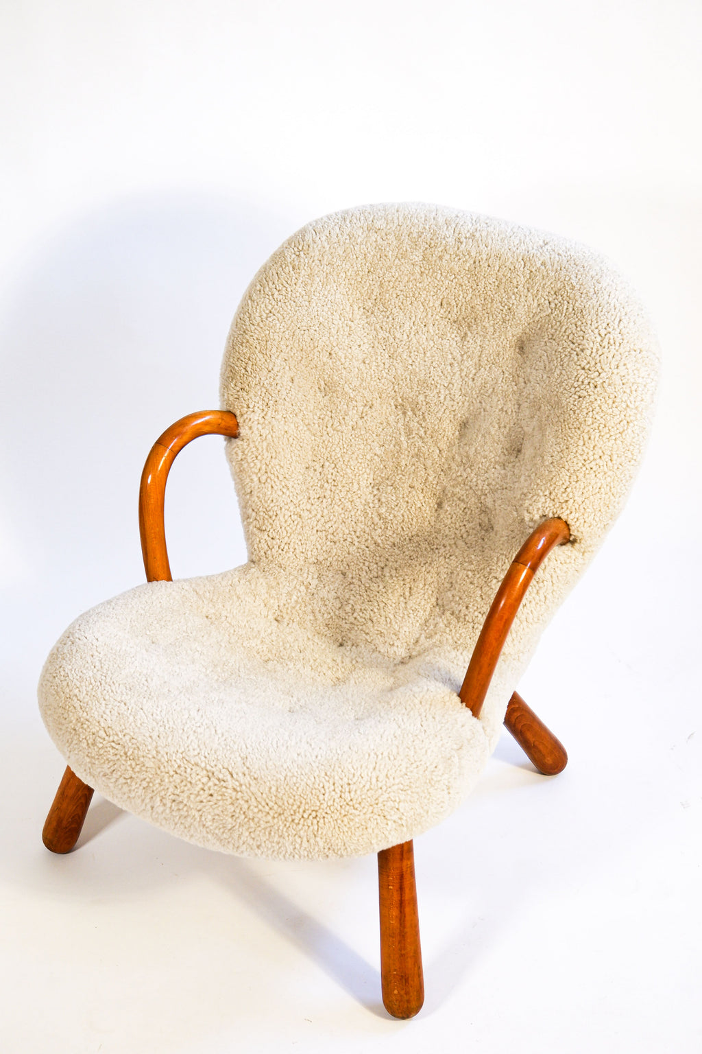 Arnold Madsen, calm chair for Vik & Blindheim, circa 1944.
