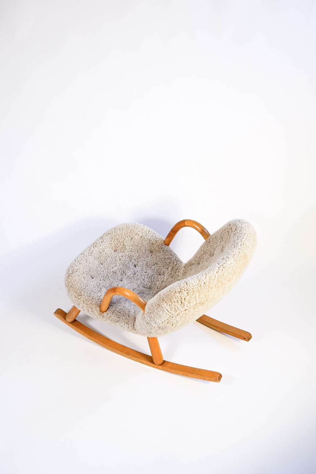 Clam chair, attributed to Arnold Madsen, circa 1940, Danemark.