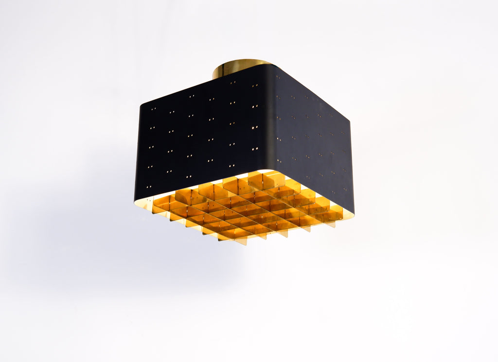 Paavo Tynell "Starry Sky" model 9068 for Idman.