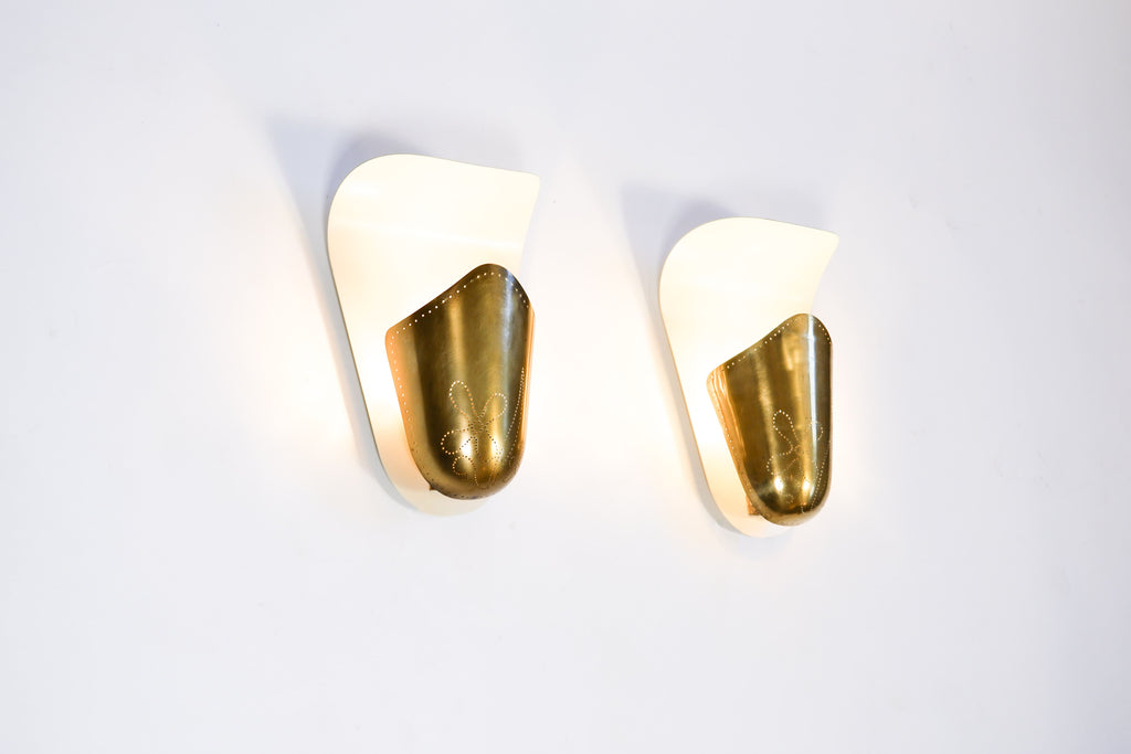 Harald Notini, pair of wall lamps model "8596" for Arvid Böhlmarks Lampfabrik, circa 1950.