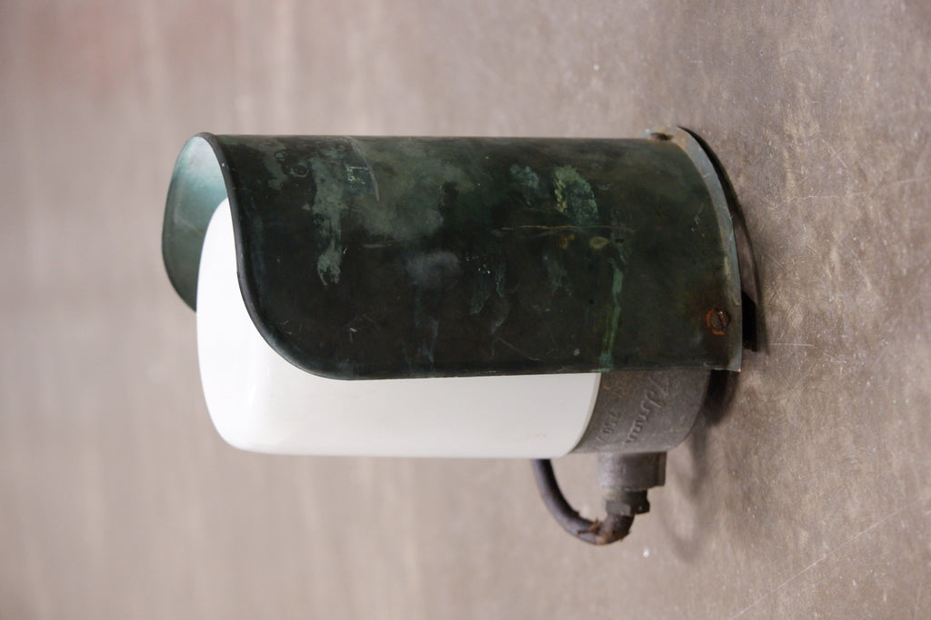 Paavo Tynell outside copper wall lamp model 7307 for Idman, circa 1950.