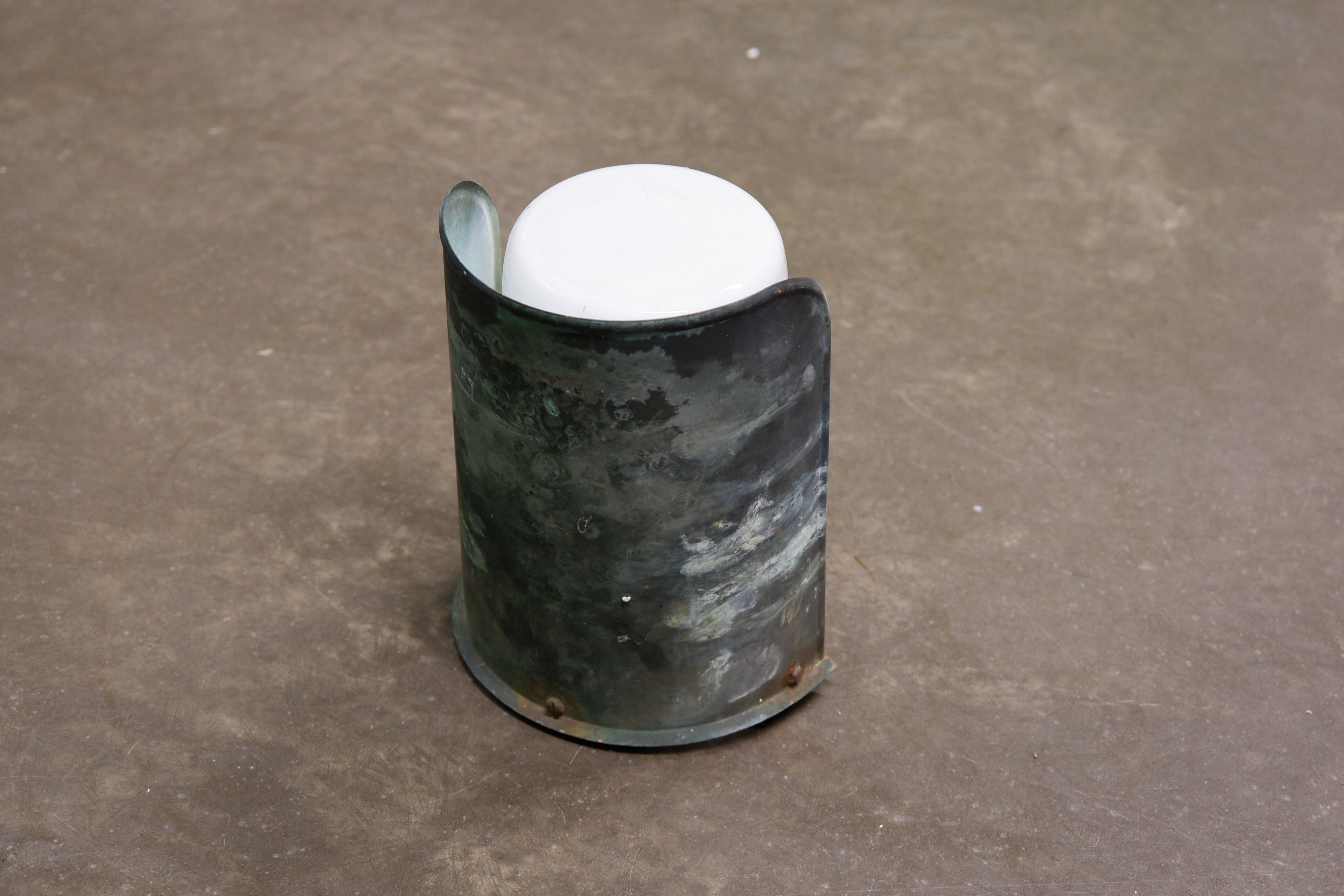 Paavo Tynell outside copper wall lamp model 7307 for Idman, circa 1950.