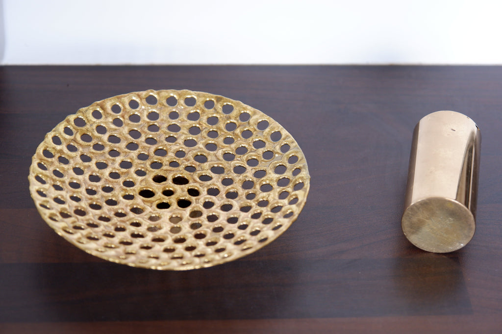 Pierre Forssell important brass vase, Skultuna, circa 1960.