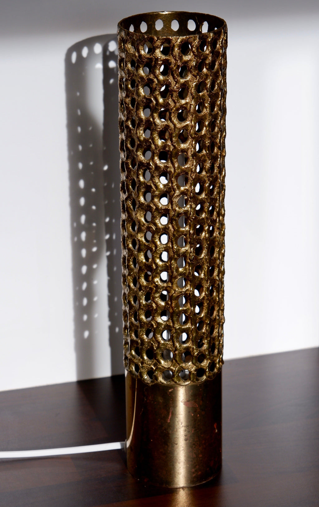 Important Pierre Forssell table lamp in solid brass, Circa 1975.