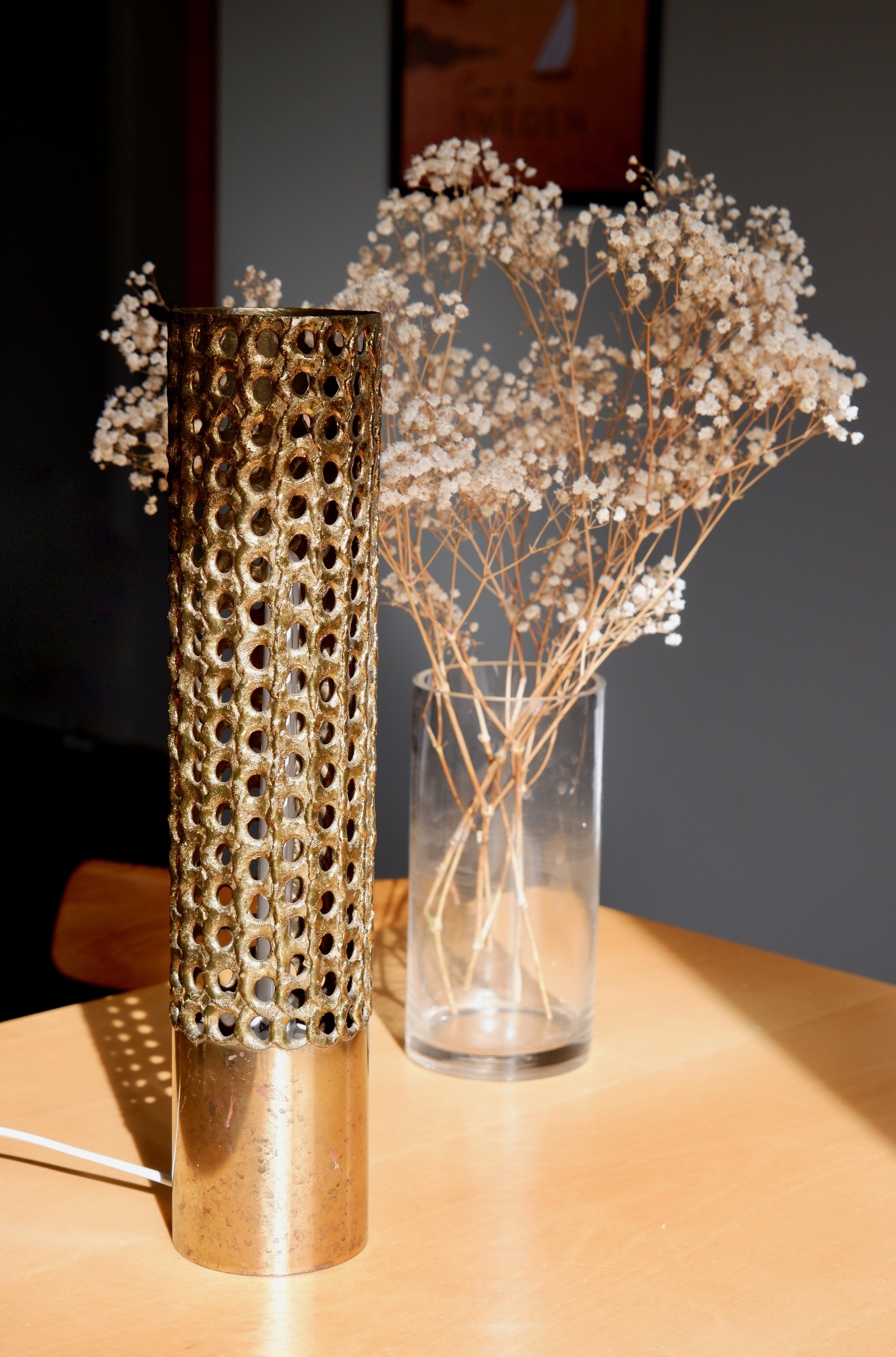 Important Pierre Forssell table lamp in solid brass, Circa 1975.