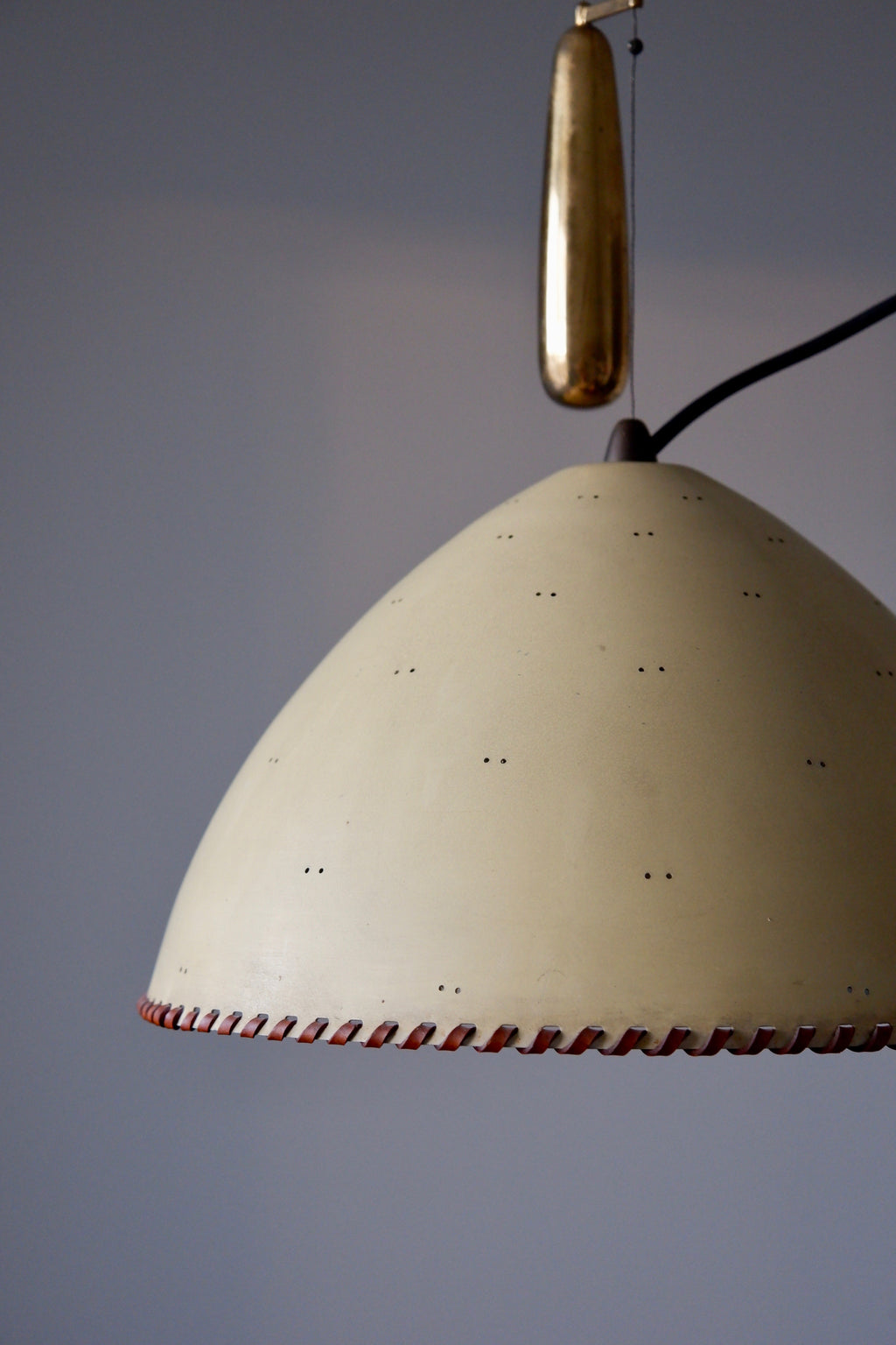 Paavo Tynell counter Weight pendant light model A1983 for Taito.