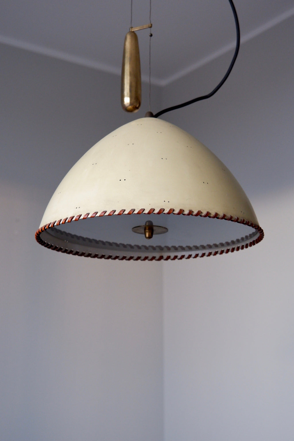 Paavo Tynell counter Weight pendant light model A1983 for Taito.