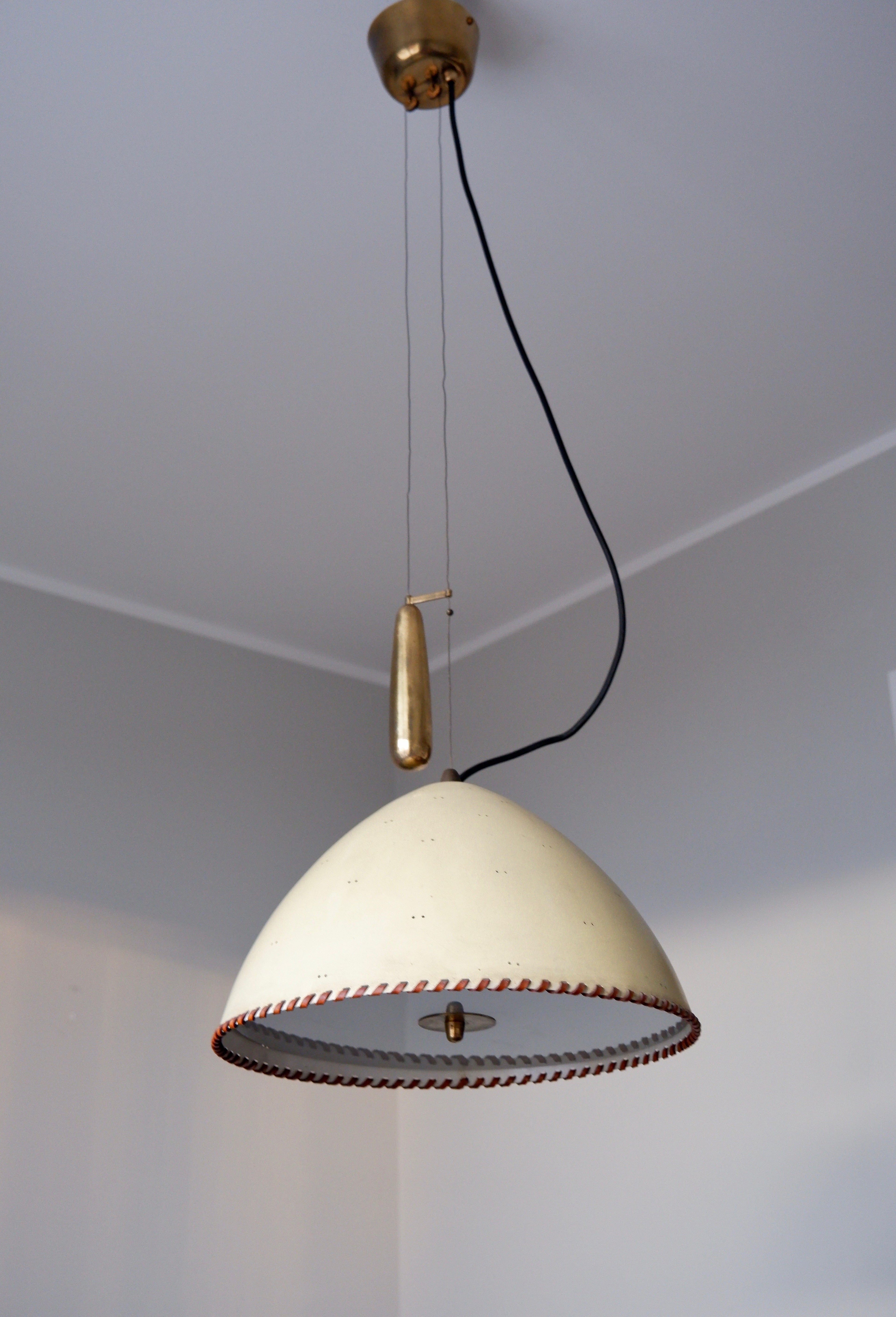 Paavo Tynell counter Weight pendant light model A1983 for Taito.