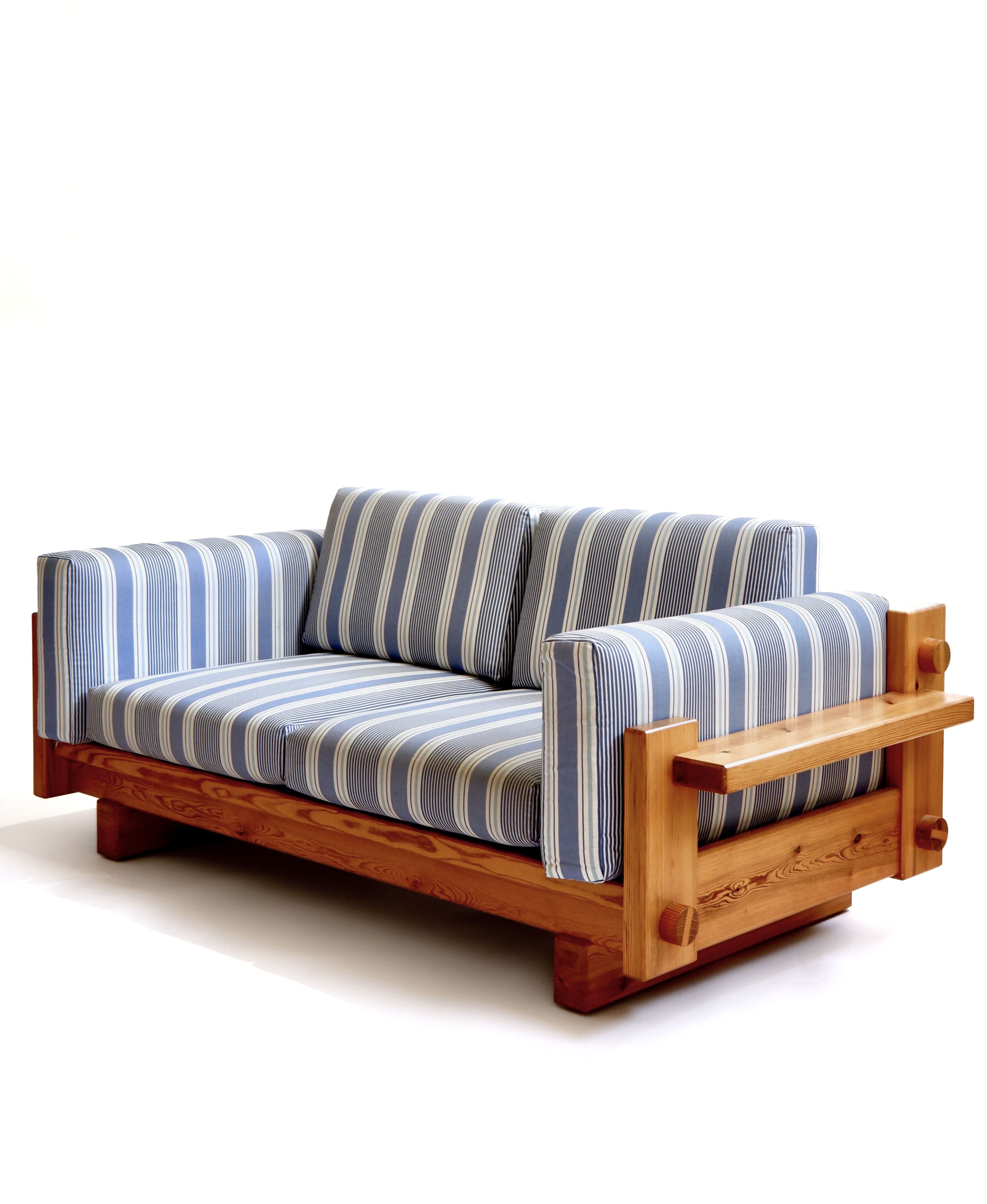Rare sofa model Kontrapunkt designed by Yngve Ekström, circa 1970