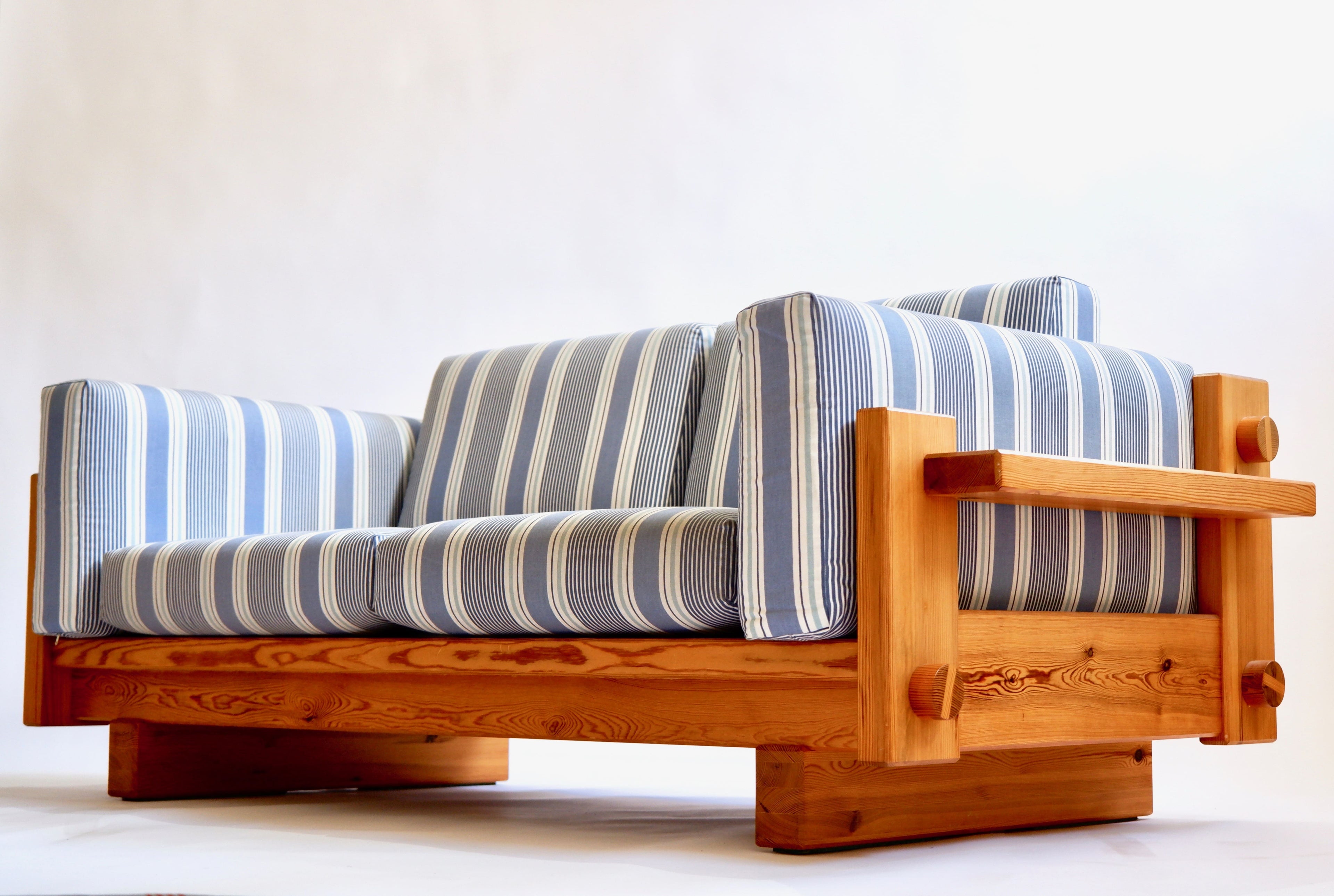 Rare sofa model Kontrapunkt designed by Yngve Ekström, circa 1970