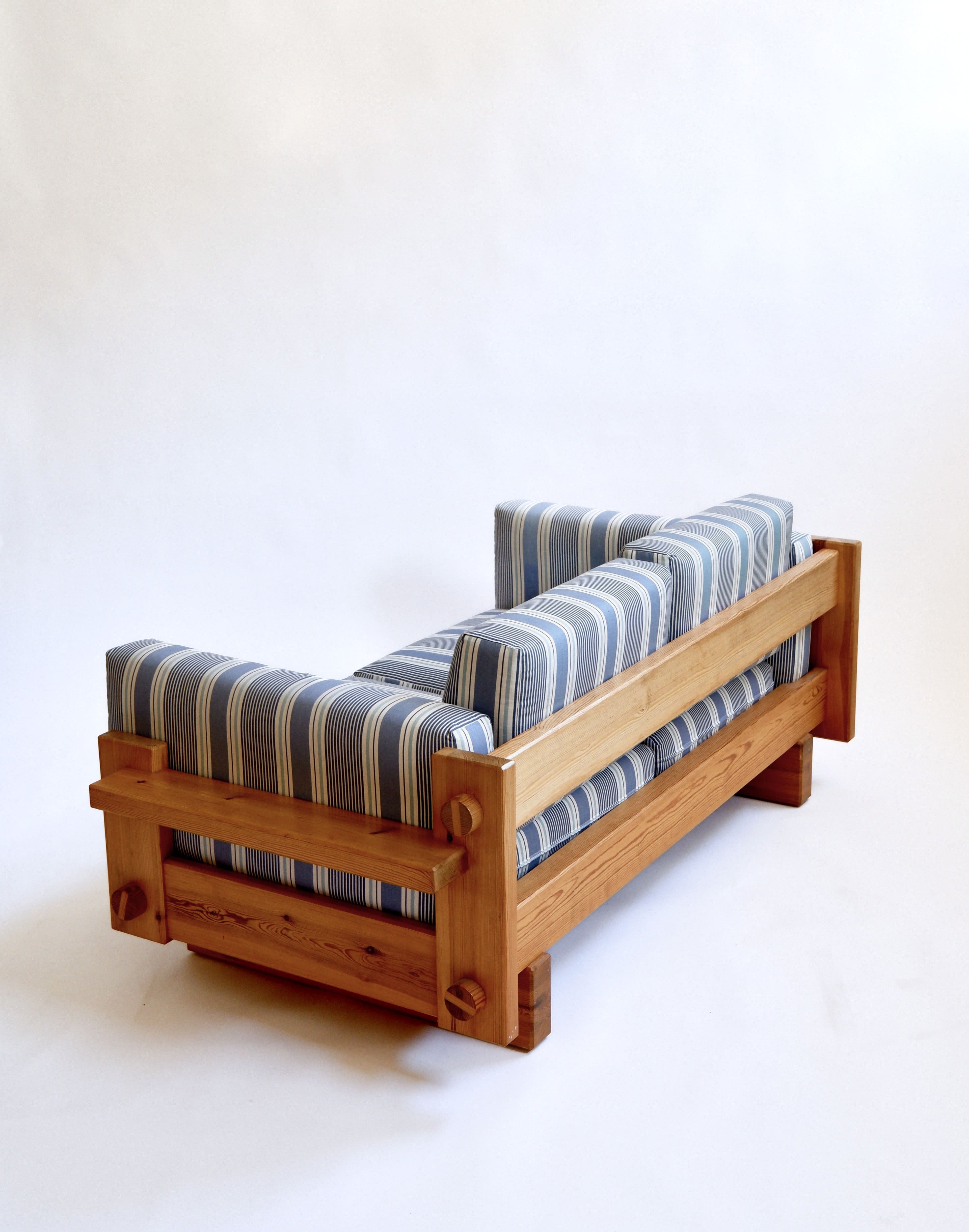 Rare sofa model Kontrapunkt designed by Yngve Ekström, circa 1970