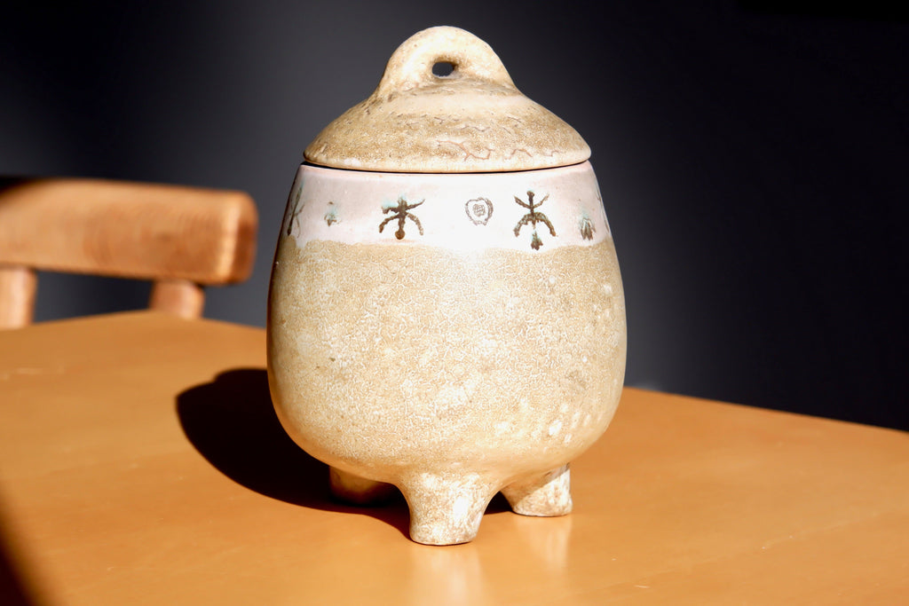 Ceramic pot by les 2 Potiers, Michelle & Jacques Serre, 1956-1970) circa 1960, lave émaillée.
