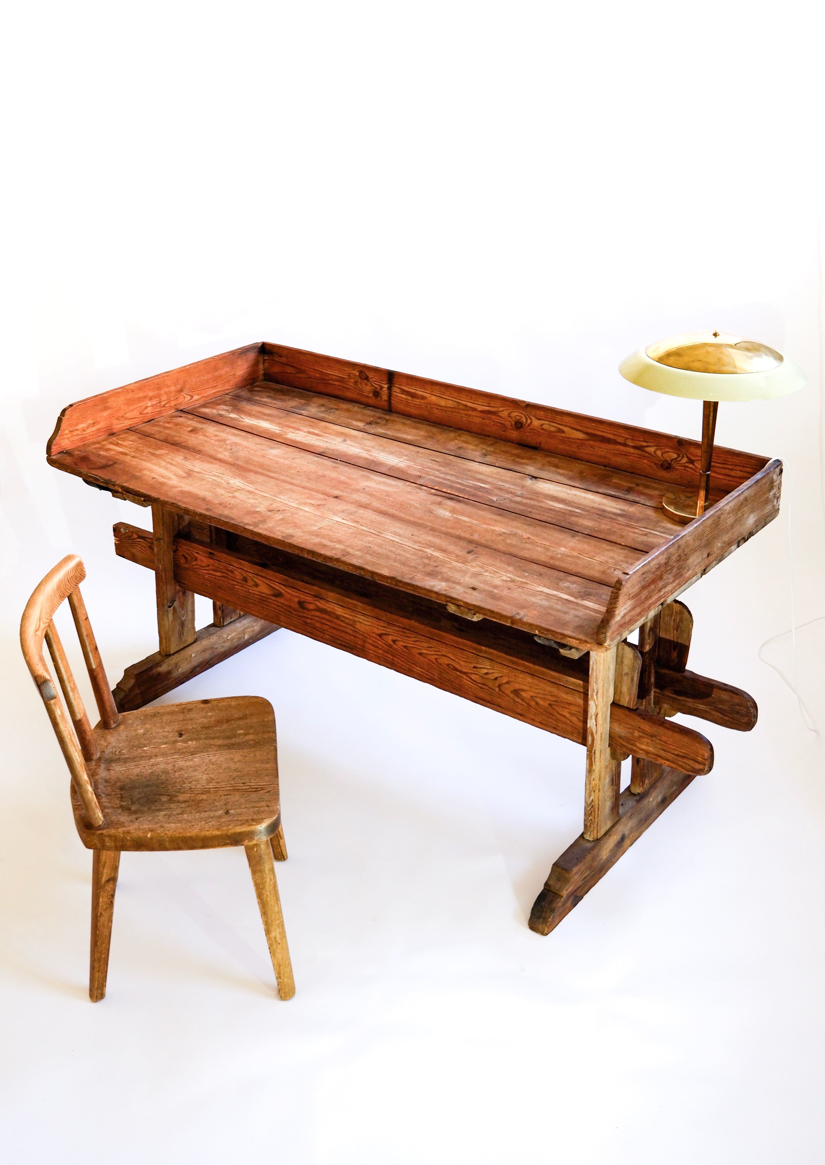 Swedish Antic console table in pine, late XIX century.